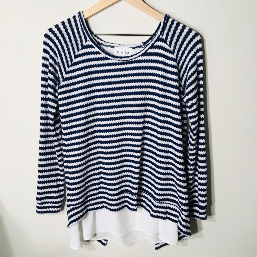 Olive&Oak  Blue Striped Open Back Sweater Size S